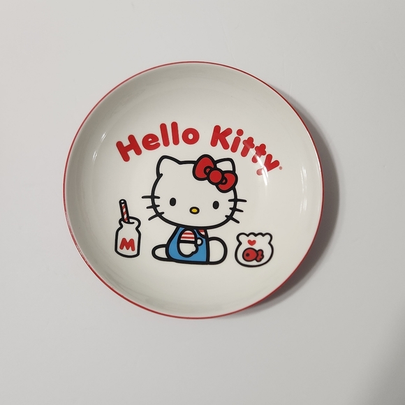 Sanrio Hello Kitty fish bowl Red Pasta 2 Plates - Picture 2 of 4
